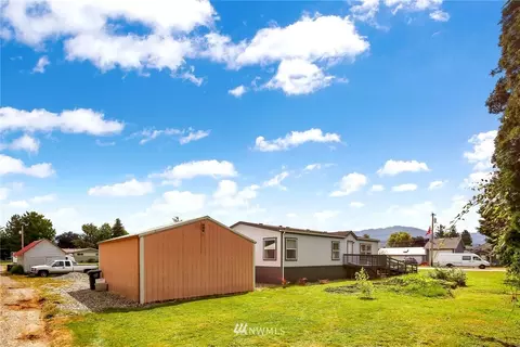 238 Mitchell St, Sumas, WA 98295 photo 3