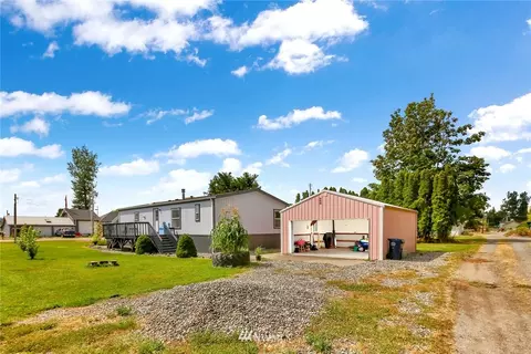 238 Mitchell St, Sumas, WA 98295 photo 1