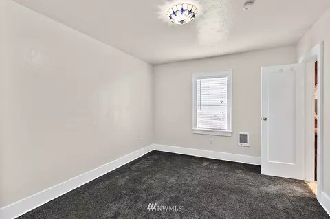 1105 Pioneer St, Enumclaw, WA 98022 photo 13