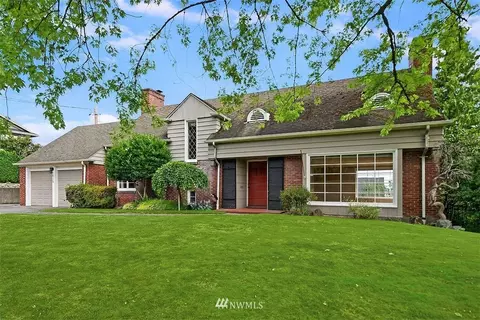 615 35th St, Everett, WA 98201 photo 1