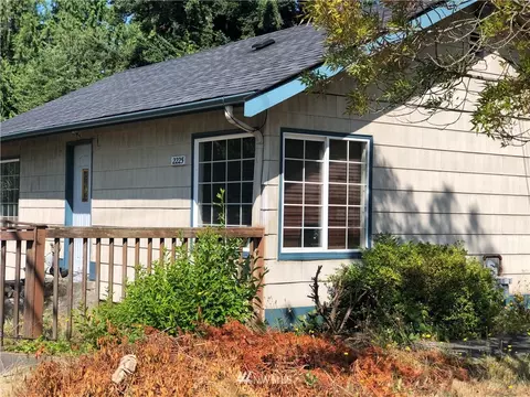 2225 100th St SE, Everett, WA 98208 photo 2