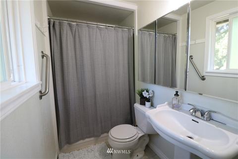 811 Harmony Ln, Enumclaw, WA 98022 photo 12
