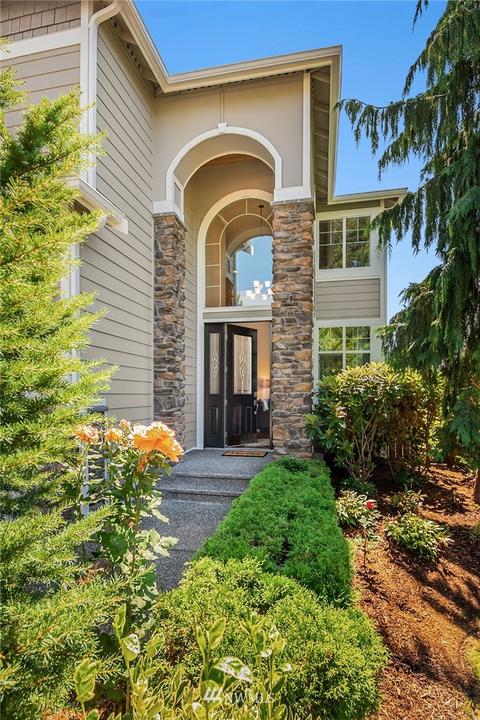 3930 215th St SE, Bothell, WA 98021 photo 2