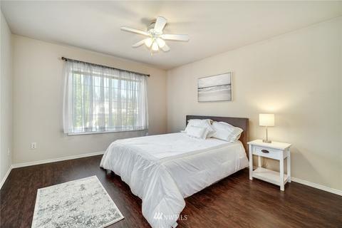 9225 NE 173rd Pl, Bothell, WA 98011 photo 23