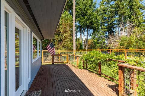 6462 Central Ave, Clinton, WA 98236 photo 5