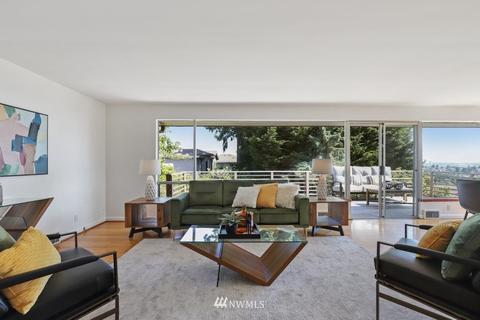 2854 39th Ave W, Seattle, WA 98199 photo 2