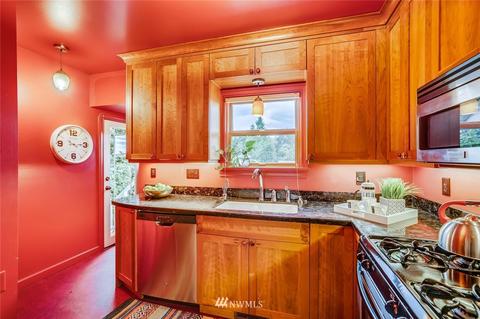 2514 E Spring St, Seattle, WA 98122 photo 10
