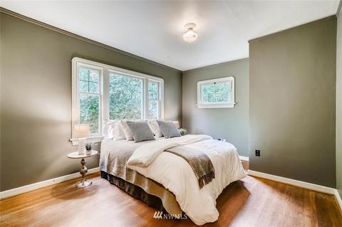 2514 E Spring St, Seattle, WA 98122 photo 13