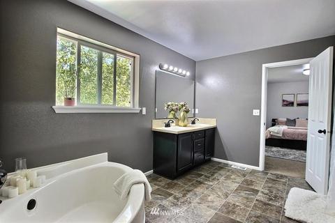 1326 Daffodil Ave NE, Orting, WA 98360 photo 29