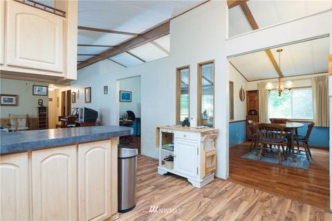 27320 SE 384th St, Enumclaw, WA 98022 photo 9