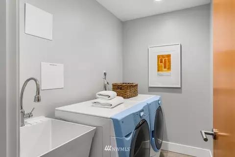 2250 40th Ave E, Seattle, WA 98112 photo 28