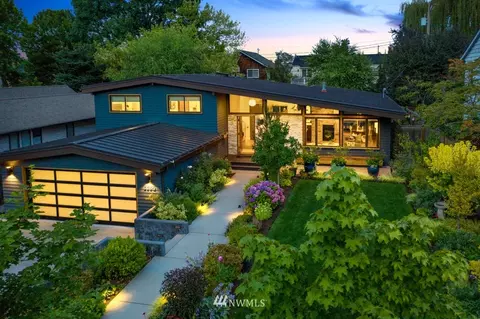 2250 40th Ave E, Seattle, WA 98112 photo 1