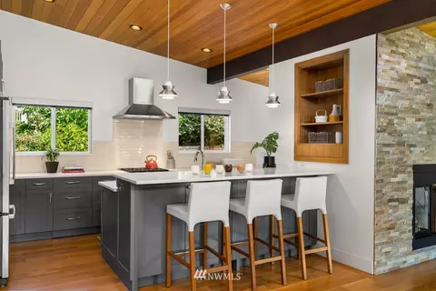 2250 40th Ave E, Seattle, WA 98112 photo 11