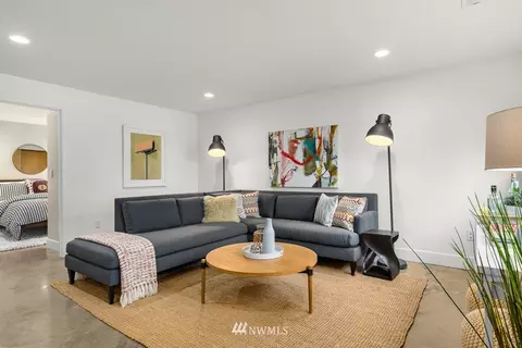 2250 40th Ave E, Seattle, WA 98112 photo 24