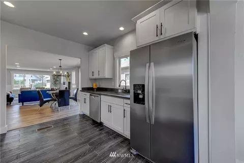 2805 19th St, Everett, WA 98201 photo 9