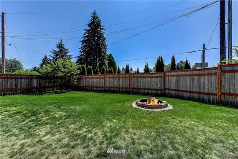1 E Mcgill Ave, Everett, WA 98208 photo 2
