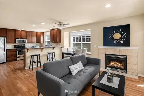 8501 Stone Ave N, Seattle, WA 98103 photo 2