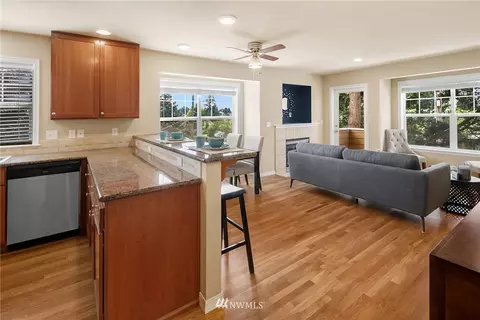 8501 Stone Ave N, Seattle, WA 98103 photo 5