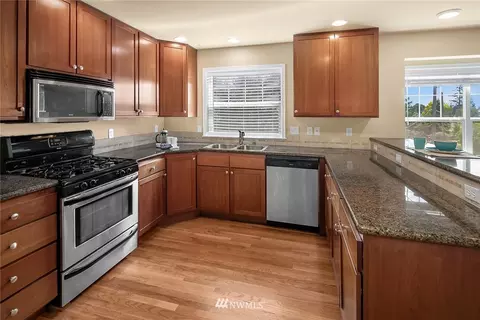 8501 Stone Ave N, Seattle, WA 98103 photo 4