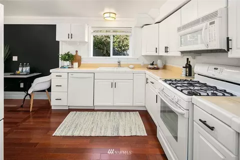 431 27th Ave E, Seattle, WA 98112 photo 9
