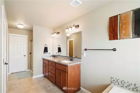 103 Ames St NE, Orting, WA 98360 photo 25