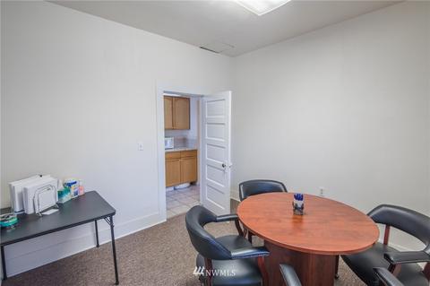 413 E First St E, Cle Elum, WA 98922 photo 13