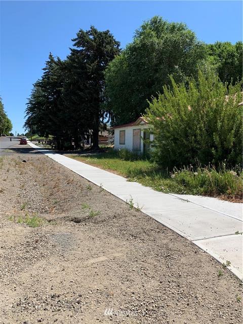 202 E Walnut St, Waterville, WA 98858 photo 4