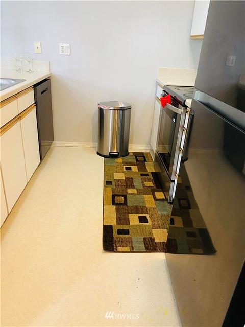 9727 18th Ave W #C201, Everett, WA 98204 photo 8