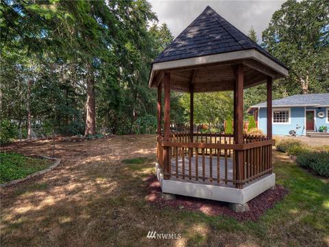 985 Tipsoo Loop N, Rainier, WA 98576 photo 3