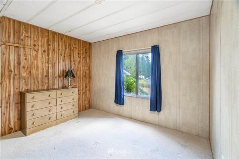 822 Tipsoo Loop S, Rainier, WA 98576 photo 23