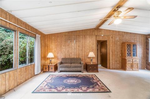 822 Tipsoo Loop S, Rainier, WA 98576 photo 12