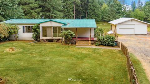 822 Tipsoo Loop S, Rainier, WA 98576 photo 3