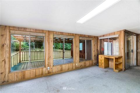 822 Tipsoo Loop S, Rainier, WA 98576 photo 26