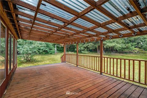 822 Tipsoo Loop S, Rainier, WA 98576 photo 29