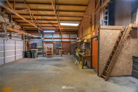 822 Tipsoo Loop S, Rainier, WA 98576 photo 5