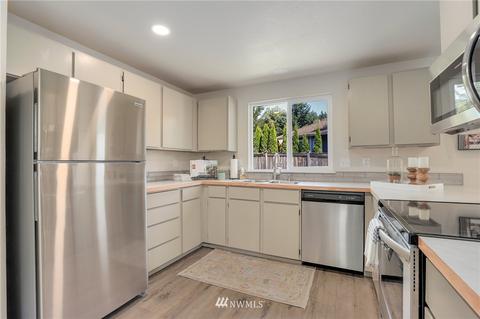 1017 234th Pl SW, Bothell, WA 98021 photo 13