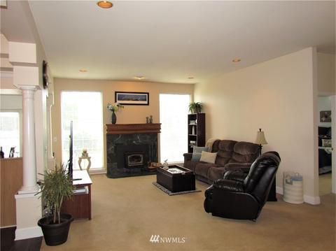 822 E Fir St, Sequim, WA 98382 photo 4