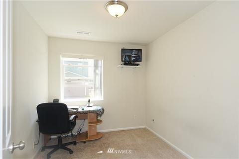 1202 Sigafoos Ave NW, Orting, WA 98360 photo 4