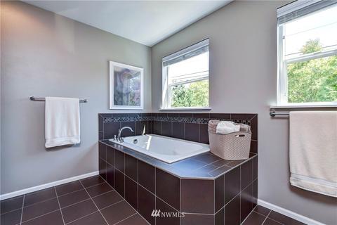 17709 39th Dr SE, Bothell, WA 98012 photo 18