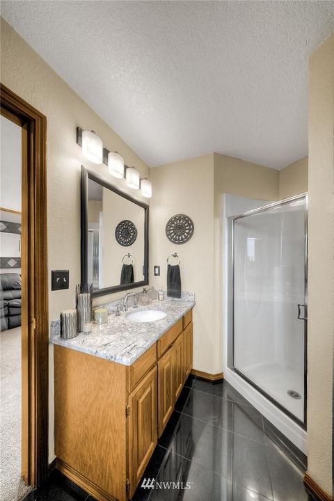 27323 SE 401st St, Enumclaw, WA 98022 photo 14