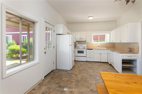 407 Corrin Ave SE, Orting, WA 98360 photo 10