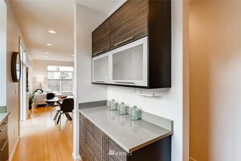 1920 John St, Seattle, WA 98112 photo 12