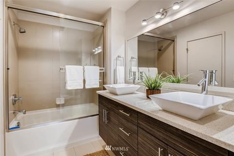 1920 John St, Seattle, WA 98112 photo 16