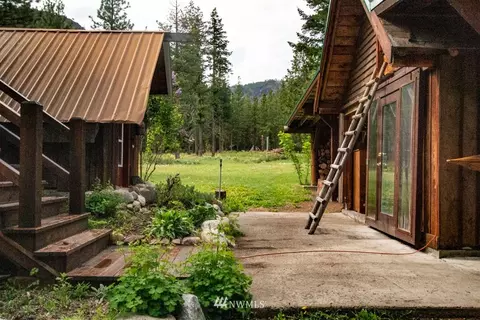 51 E Buttermilk Creek Rd #D, Twisp, WA 98856 photo 5