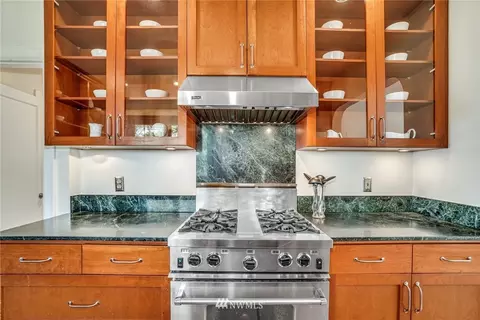 415 24th Ave E, Seattle, WA 98112 photo 11