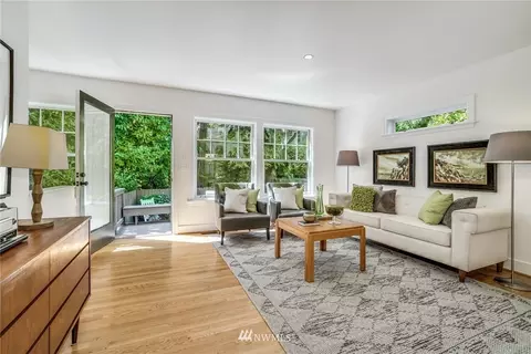 415 24th Ave E, Seattle, WA 98112 photo 15