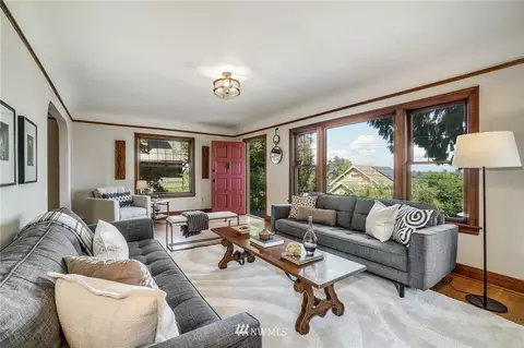 415 24th Ave E, Seattle, WA 98112 photo 6