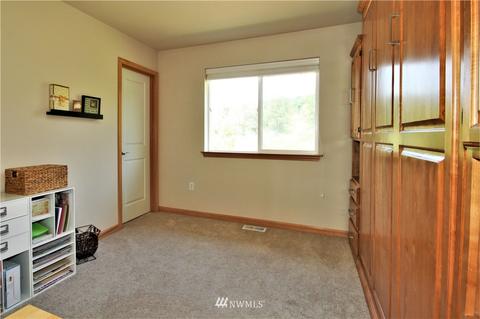 1526 Daffodil Ave NE, Orting, WA 98360 photo 17