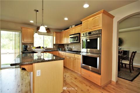1526 Daffodil Ave NE, Orting, WA 98360 photo 4