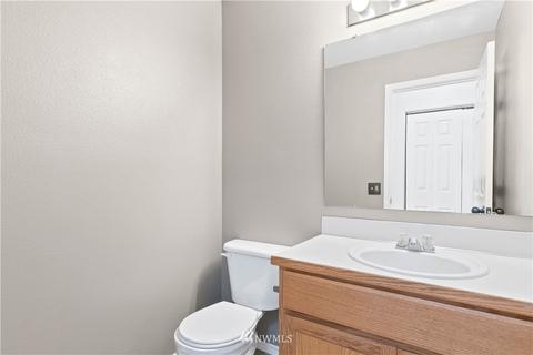 5502 209th St E, Spanaway, WA 98387 photo 11